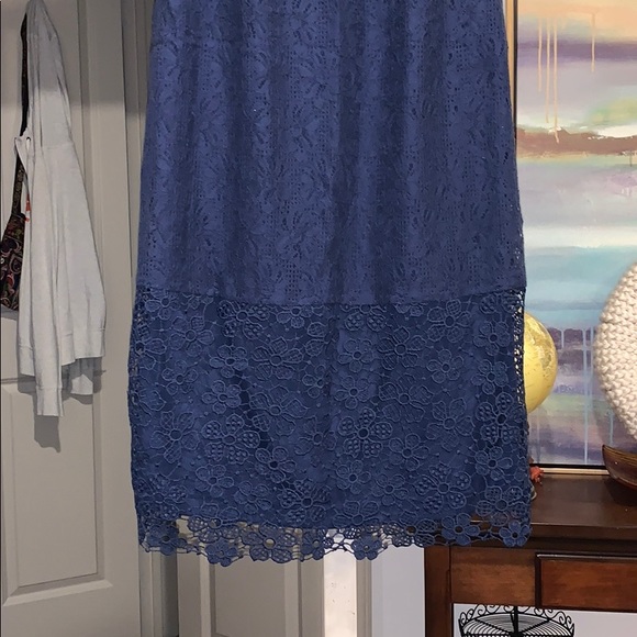 Gorgeous Karl Lagerfeld Navy Lace Dress - Picture 2 of 6